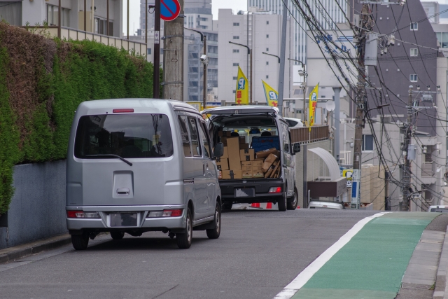 中型トラック・小型トラックの特徴とお仕事